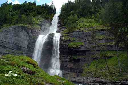 Cascade du Rouget, Sixt, Haute-Savoie