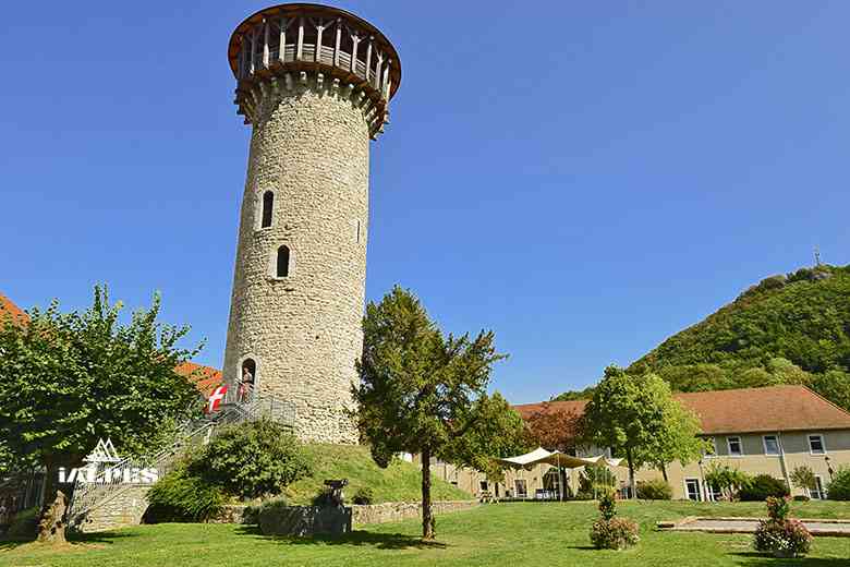 Donjon du château de Faverges, Haute-Savoie