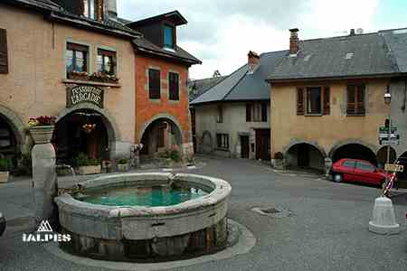 Alby-sur-Chéran centre du bourg
