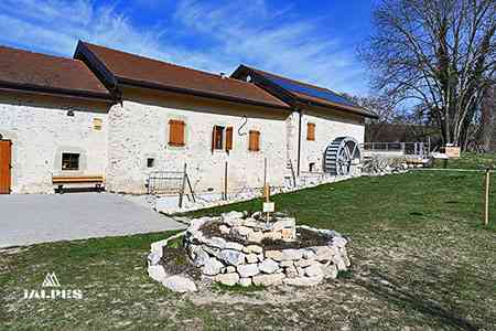 Moulin de Carraz, Haute-Savoie